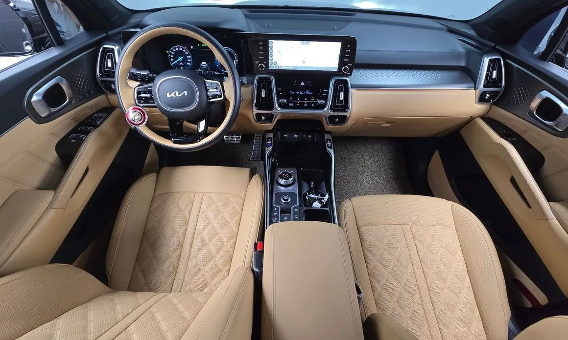 Kia Sorento — фото 7