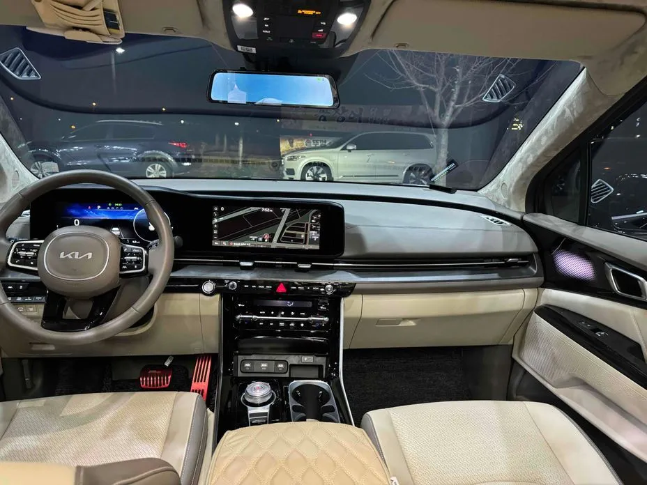 Kia Carnival 2023 из KR, фото 7