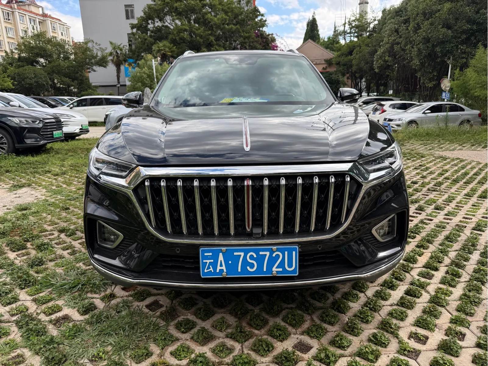 Hongqi HS5 — фото 10