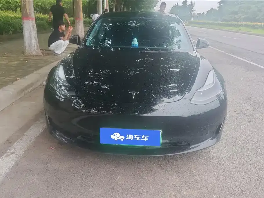 Tesla Model 3 — фото 4