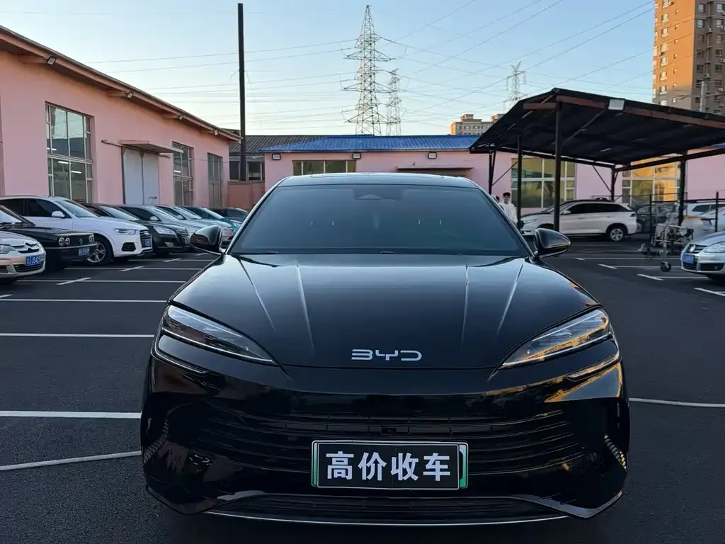 BYD Seal 07 DM-i — фото 2