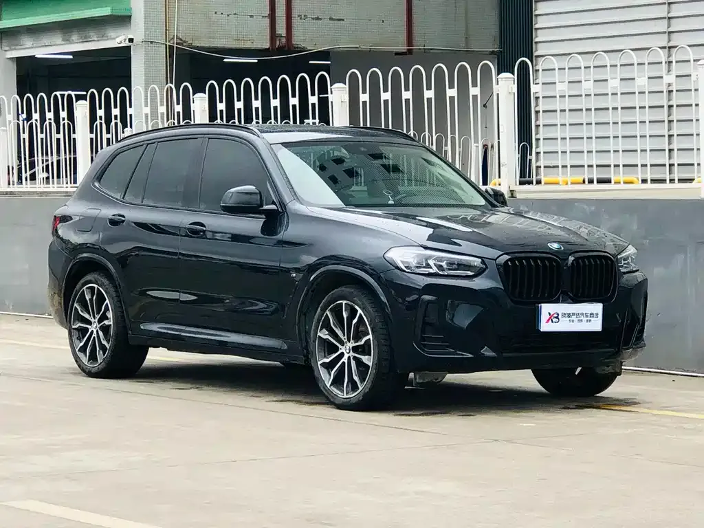 BMW X3 — фото 10