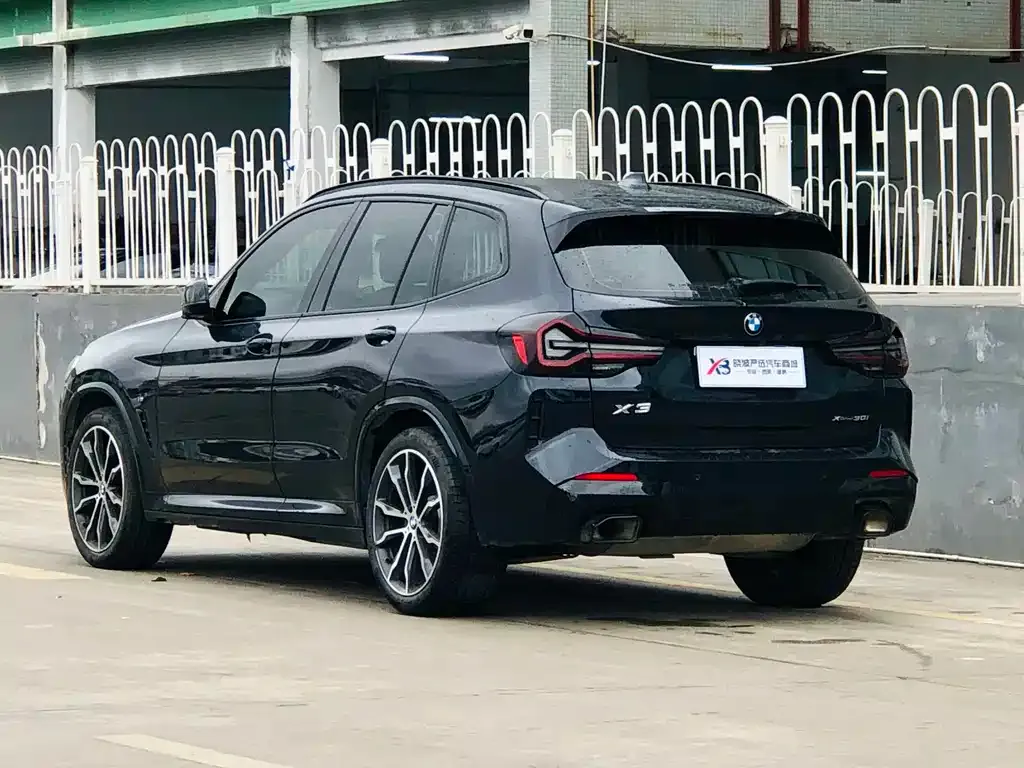 BMW X3 — фото 2