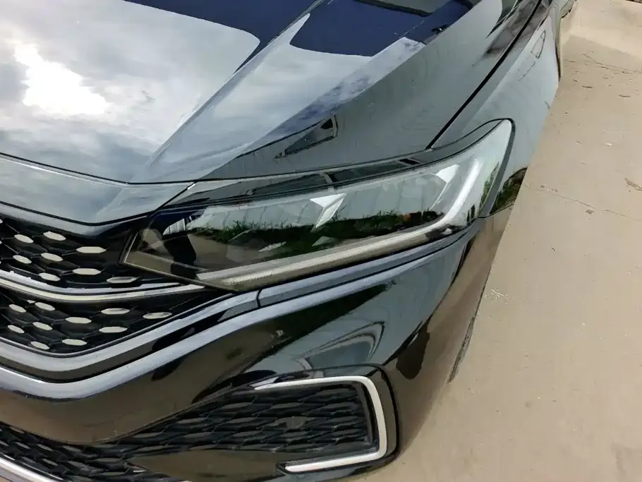 Volkswagen Passat — фото 3