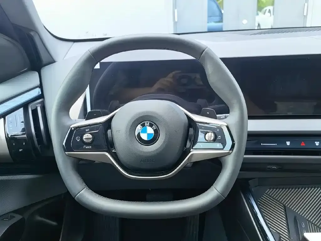 BMW X3 — фото 9