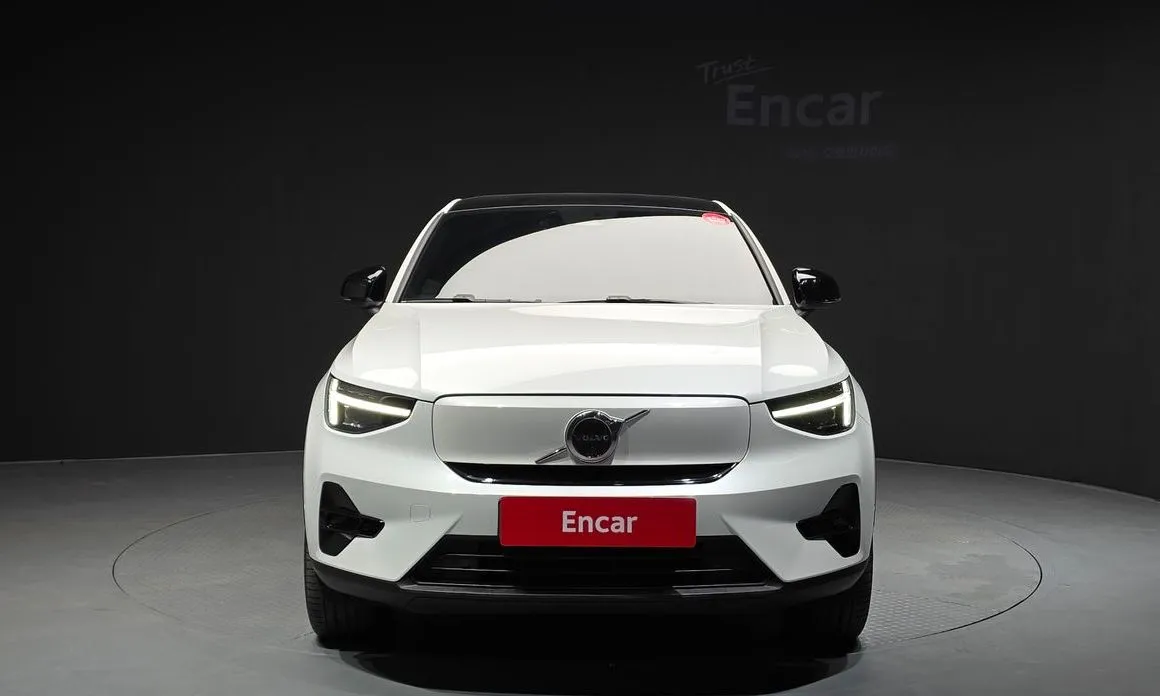 Volvo C40 2023 из KR, фото 4