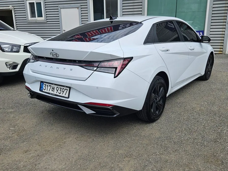 Hyundai AVANTE — фото 2