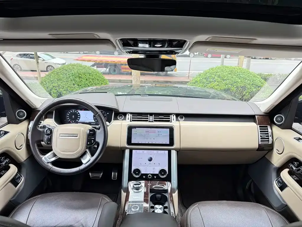 Land Rover Range Rover 2021 из CN, фото 2
