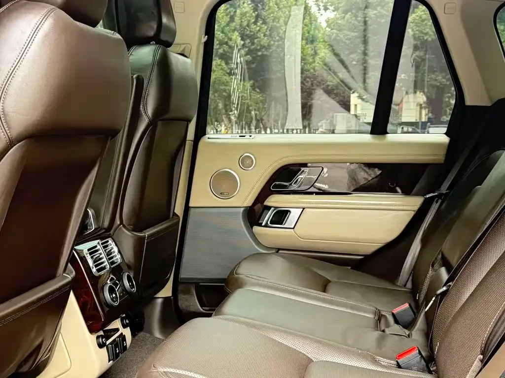 Land Rover Range Rover 2021 из CN, фото 4