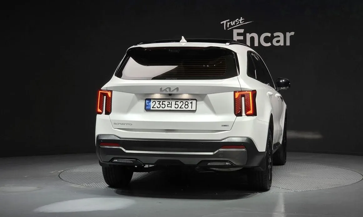 Kia Sorento — фото 2