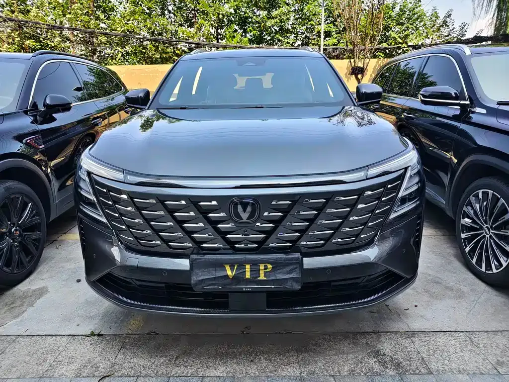 Changan CS75PLUS — фото 10