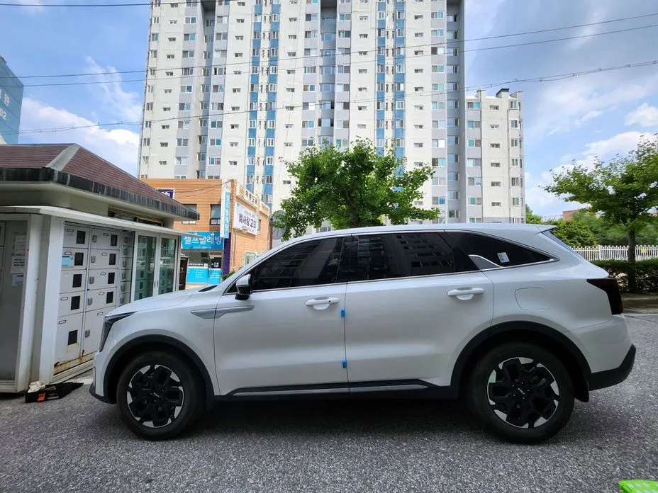 Kia Sorento — фото 4