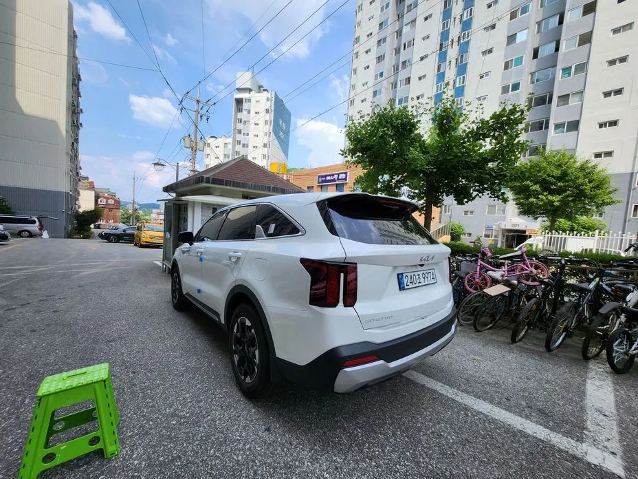 Kia Sorento — фото 8