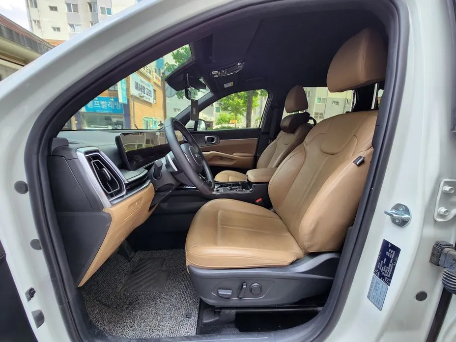 Kia Sorento — фото 10