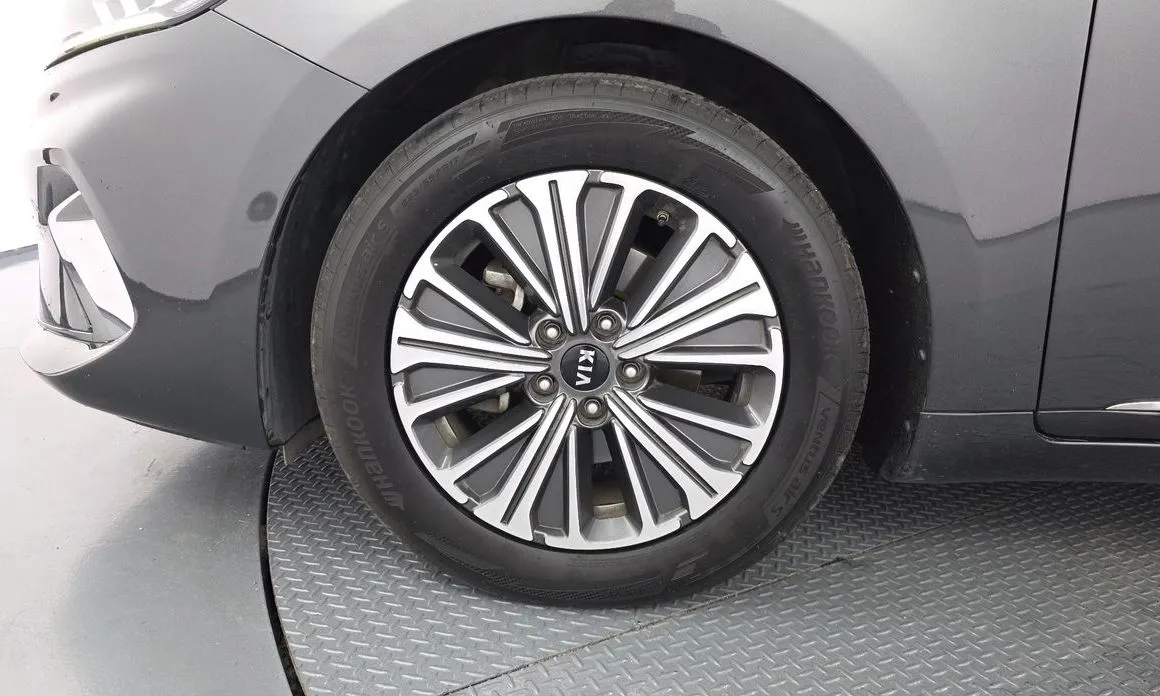 Kia K7 2021 из KR, фото 9