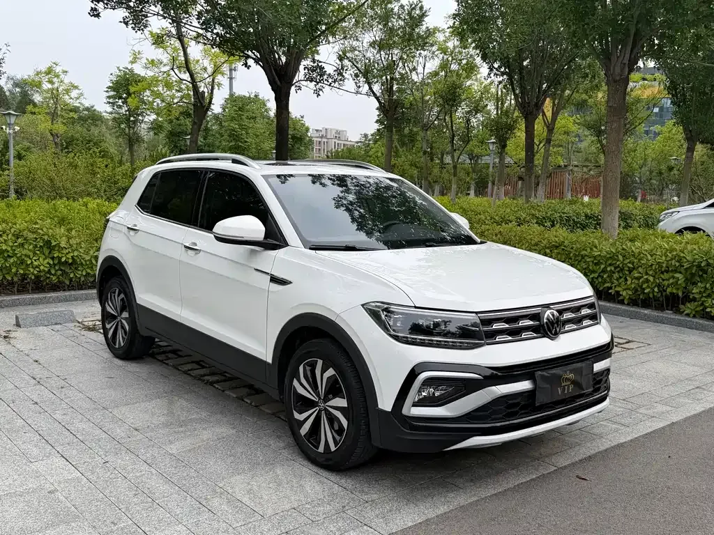 Volkswagen T-Cross — фото 10