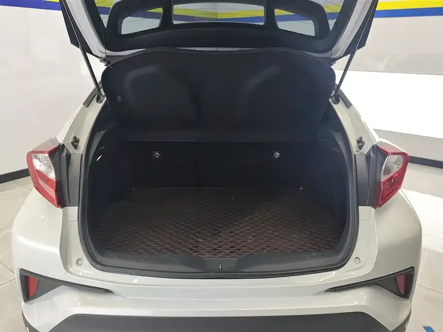 Toyota IZOA 2023 из CN, фото 3