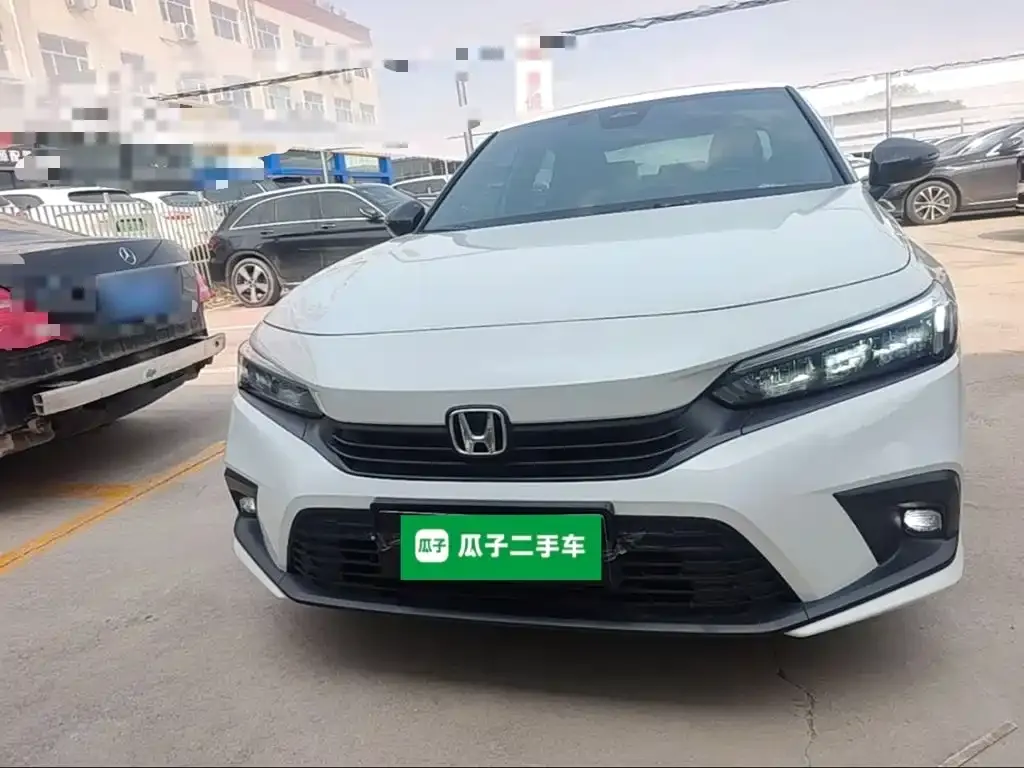 Honda Civic — фото 7