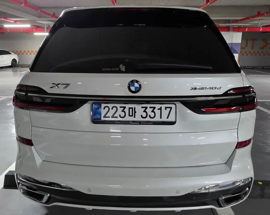 BMW X7 — фото 9