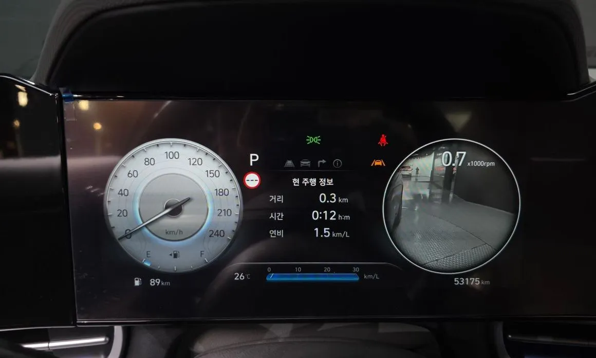 Hyundai AVANTE 2024 из KR, фото 2