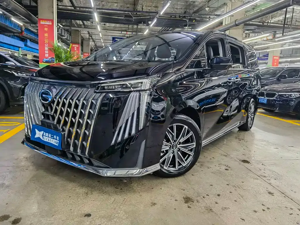 GAC Motor Trumpchi M8 — фото 1