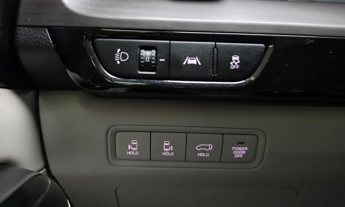 Kia Carnival — фото 2