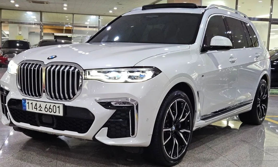 BMW X7 — фото 1