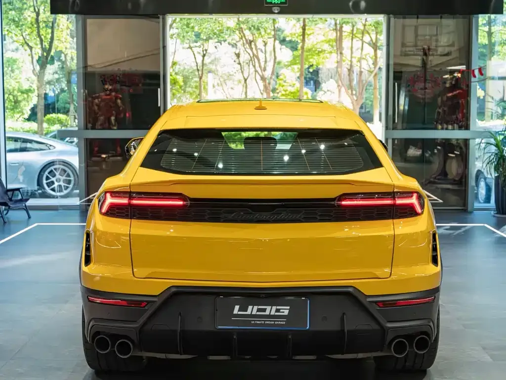 Lamborghini Urus SE — фото 7