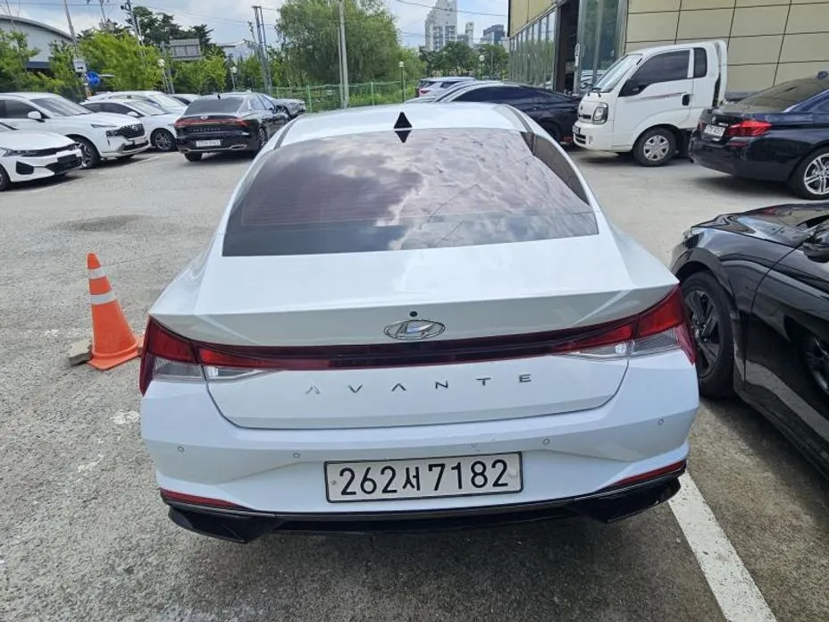 Hyundai AVANTE — фото 6