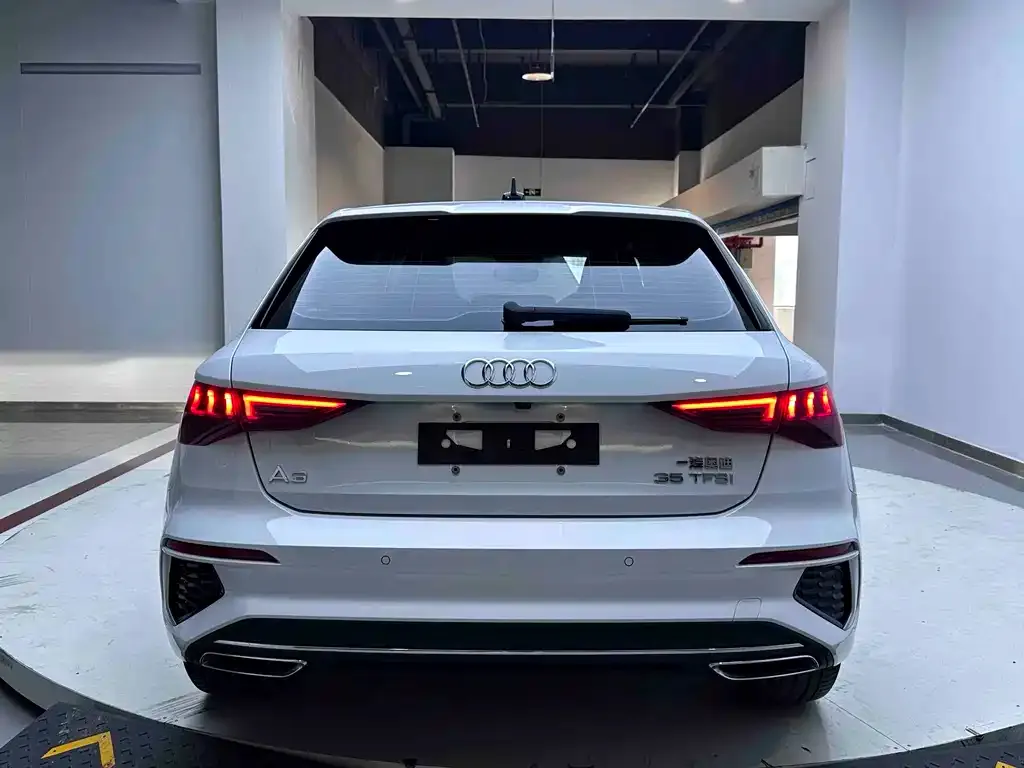 Audi A3 — фото 3