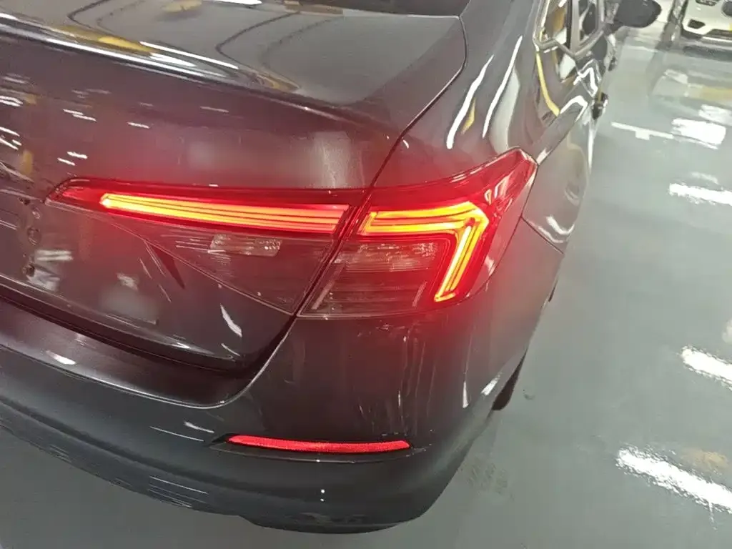 Honda Civic — фото 5