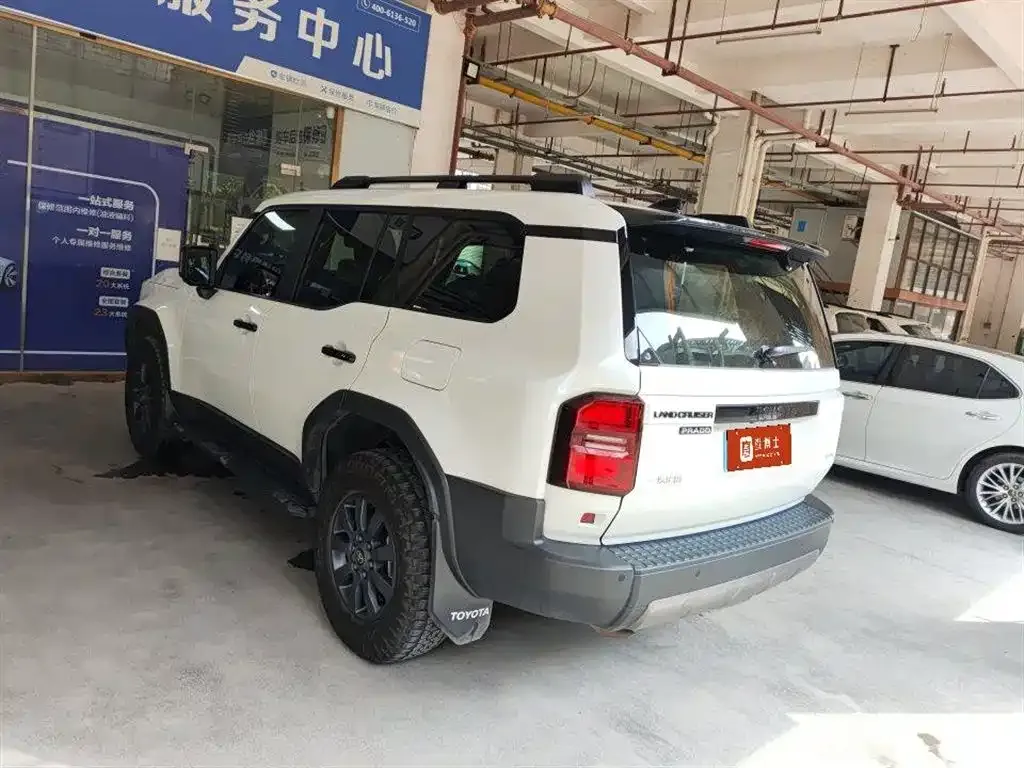 Toyota Prado 2025 из CN, фото 7