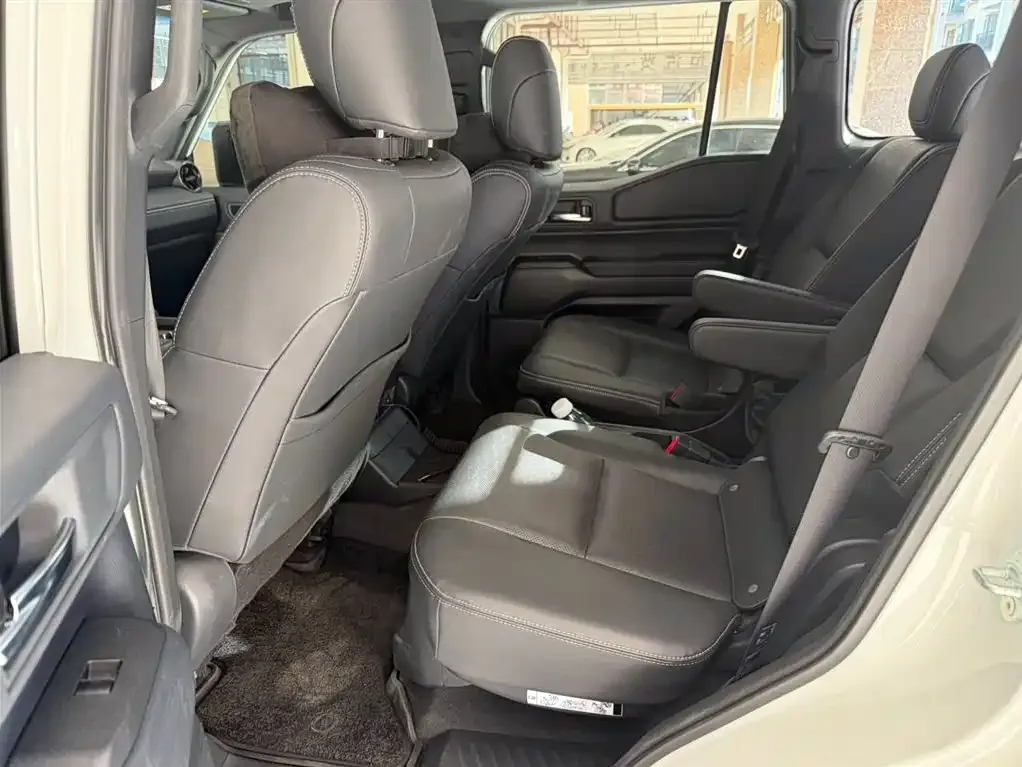 Toyota Prado 2025 из CN, фото 5