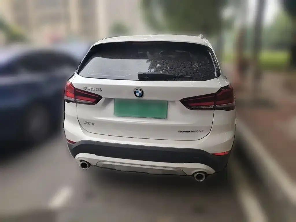 BMW X1 — фото 2