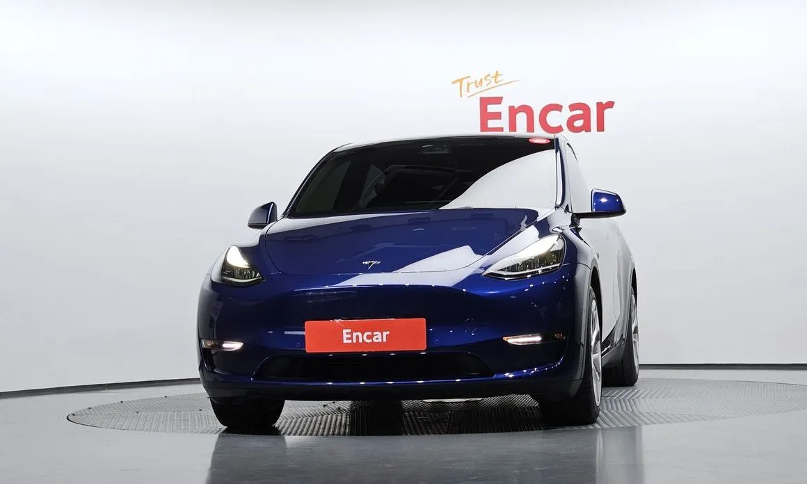 Tesla Model Y — фото 3