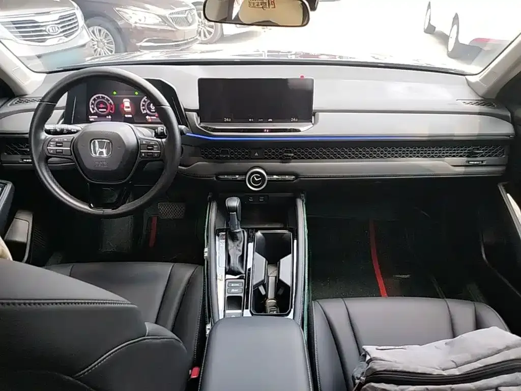 Honda Accord 2024 из CN, фото 8