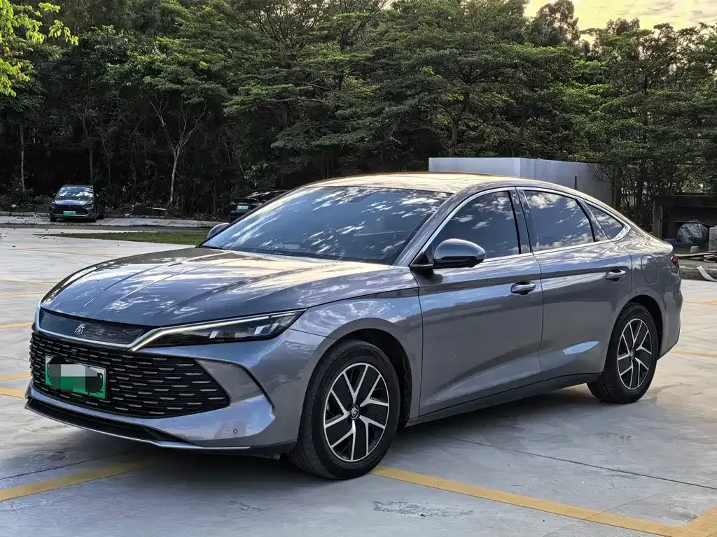 BYD Qin L — фото 8