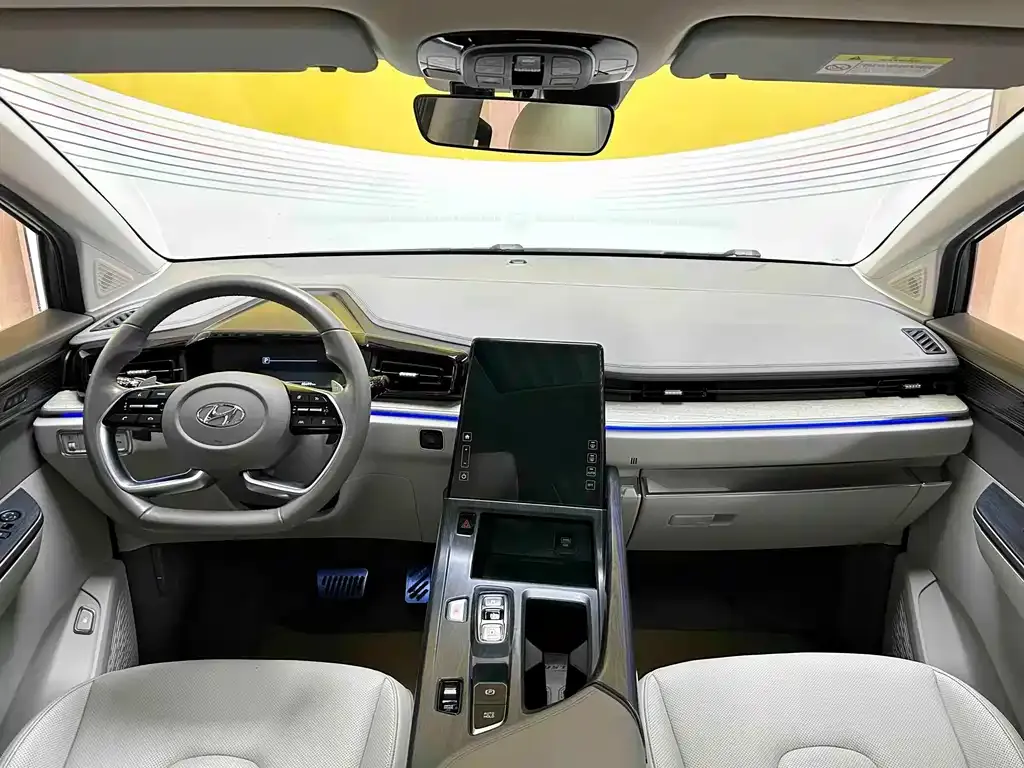 Hyundai Custo — фото 2