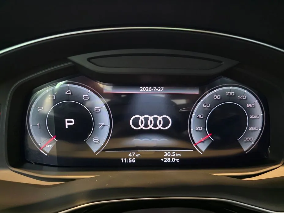 Audi Q8 — фото 3