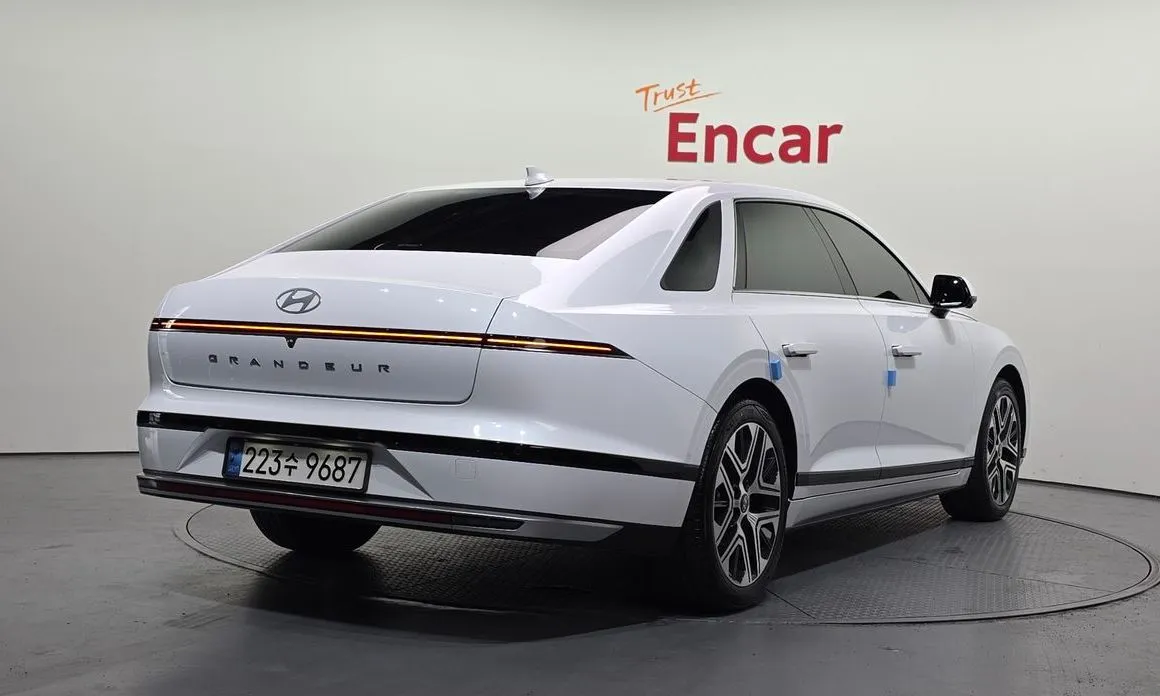Hyundai Grandeur 2023 из KR, фото 6