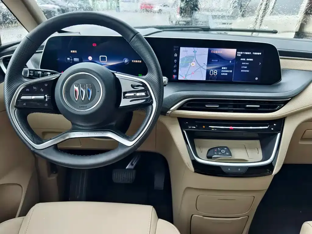 Buick GL8 Hybrid — фото 10