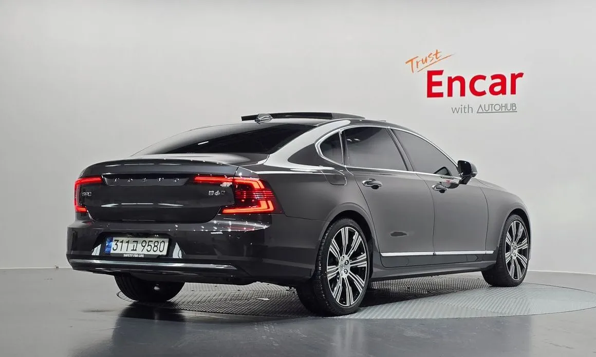 Volvo S90 — фото 6