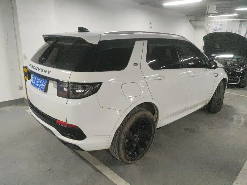 Land Rover Discovery Sport — фото 9
