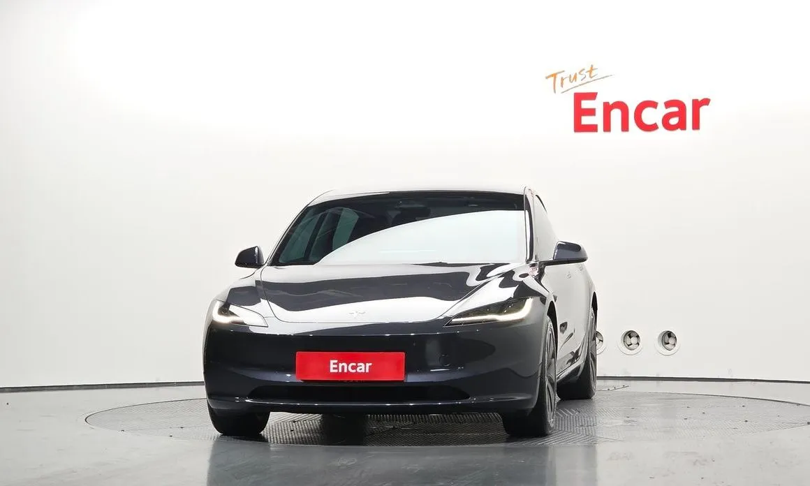 Tesla Model 3 — фото 4