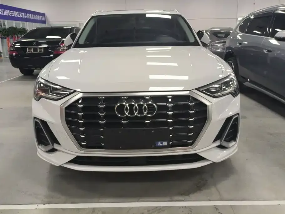Audi Q3 — фото 2