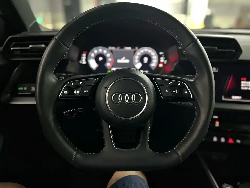 Audi A3 — фото 2