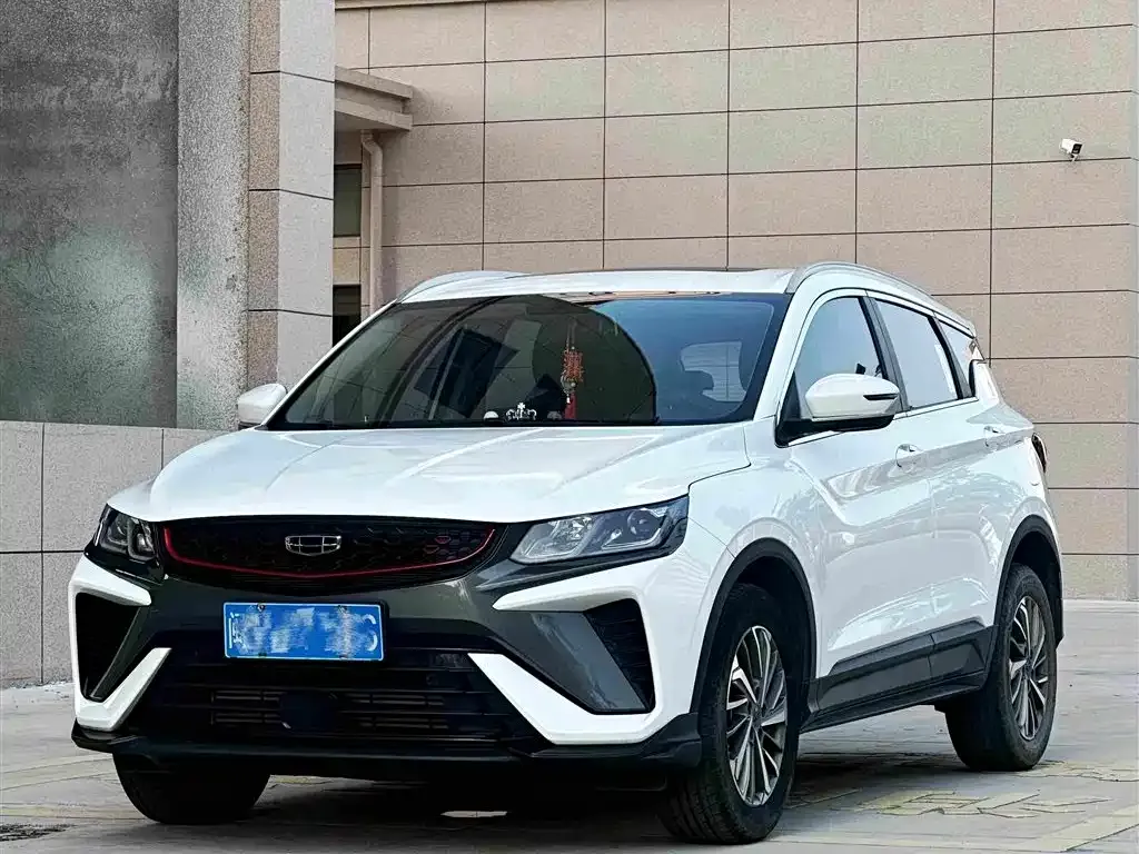 Geely Binyue — фото 1