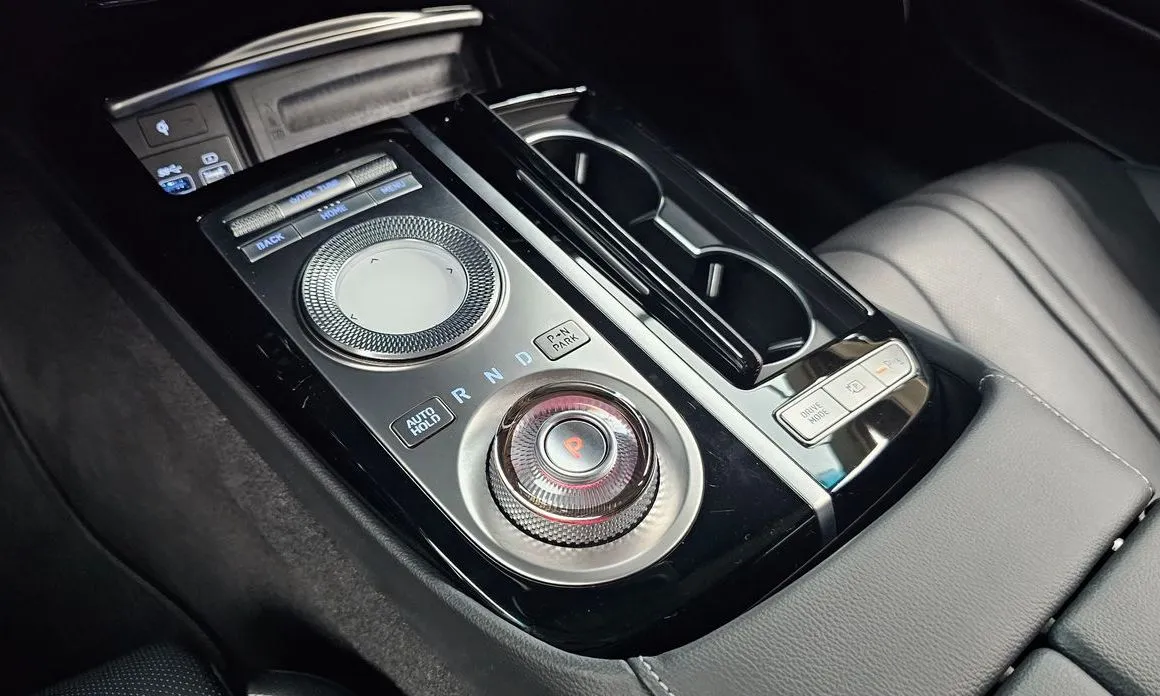 Genesis G80 — фото 10