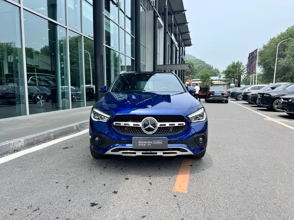 Mercedes-Benz GLA — фото 6