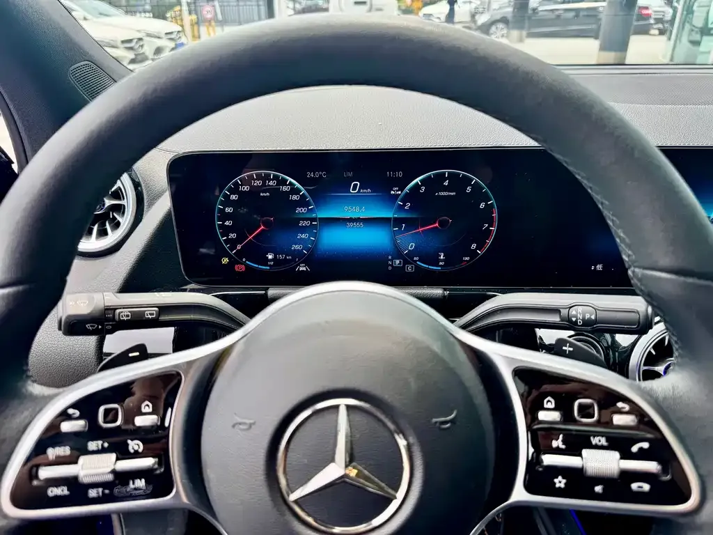 Mercedes-Benz GLA — фото 5